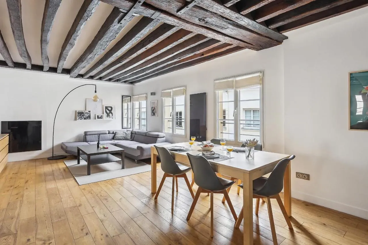 Apartment Les Halles & Rue Montorgueil - Cityapartmentstay Paris France