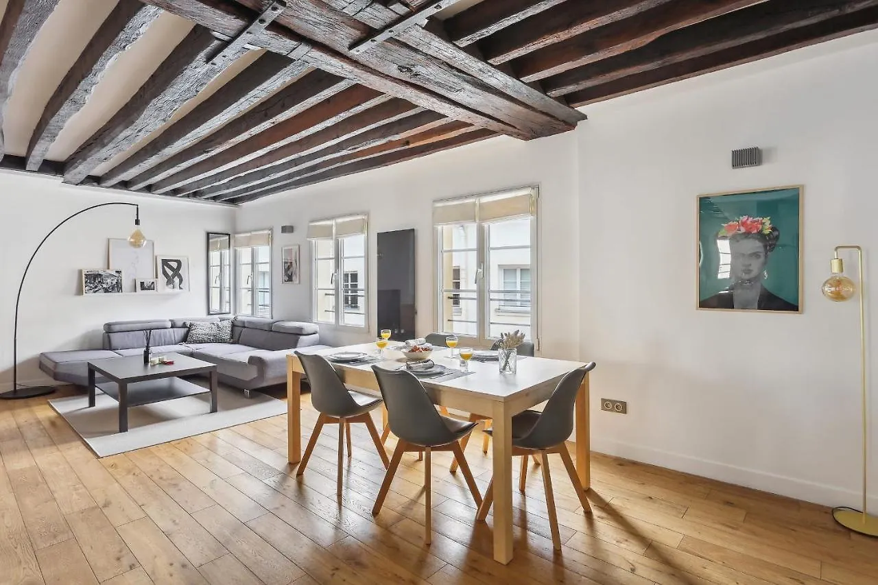 Les Halles & Rue Montorgueil - Cityapartmentstay Paris 0*,  France