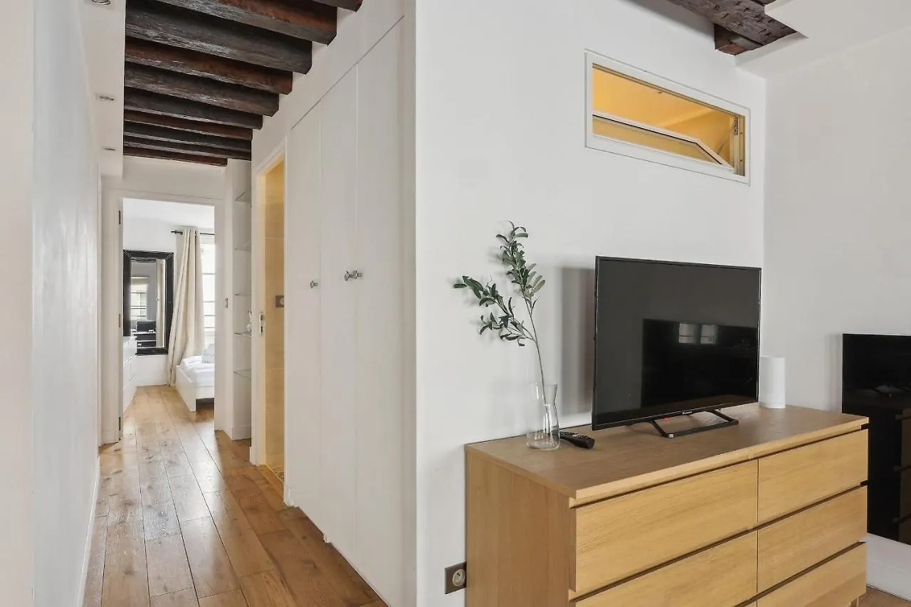 Apartment Les Halles & Rue Montorgueil - Cityapartmentstay Paris