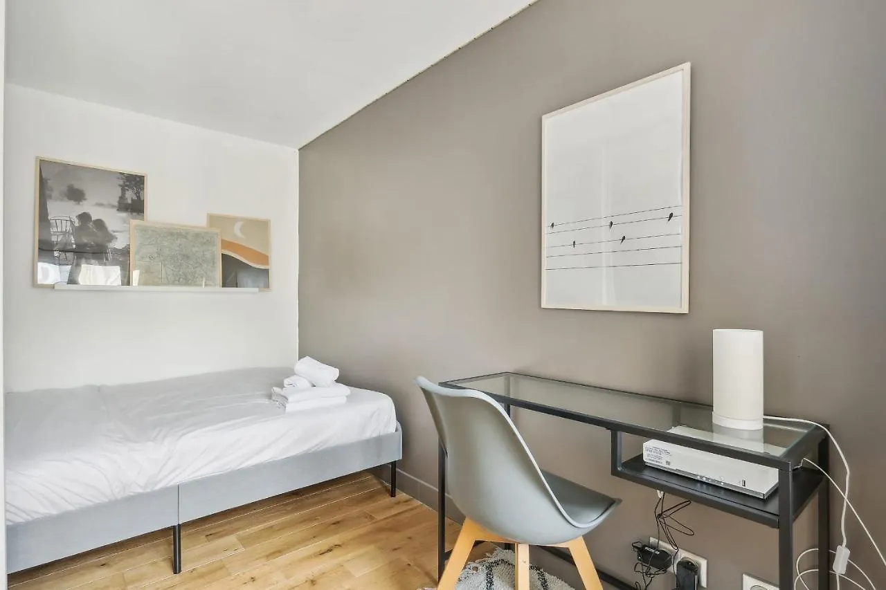 Les Halles & Rue Montorgueil - Cityapartmentstay Paris