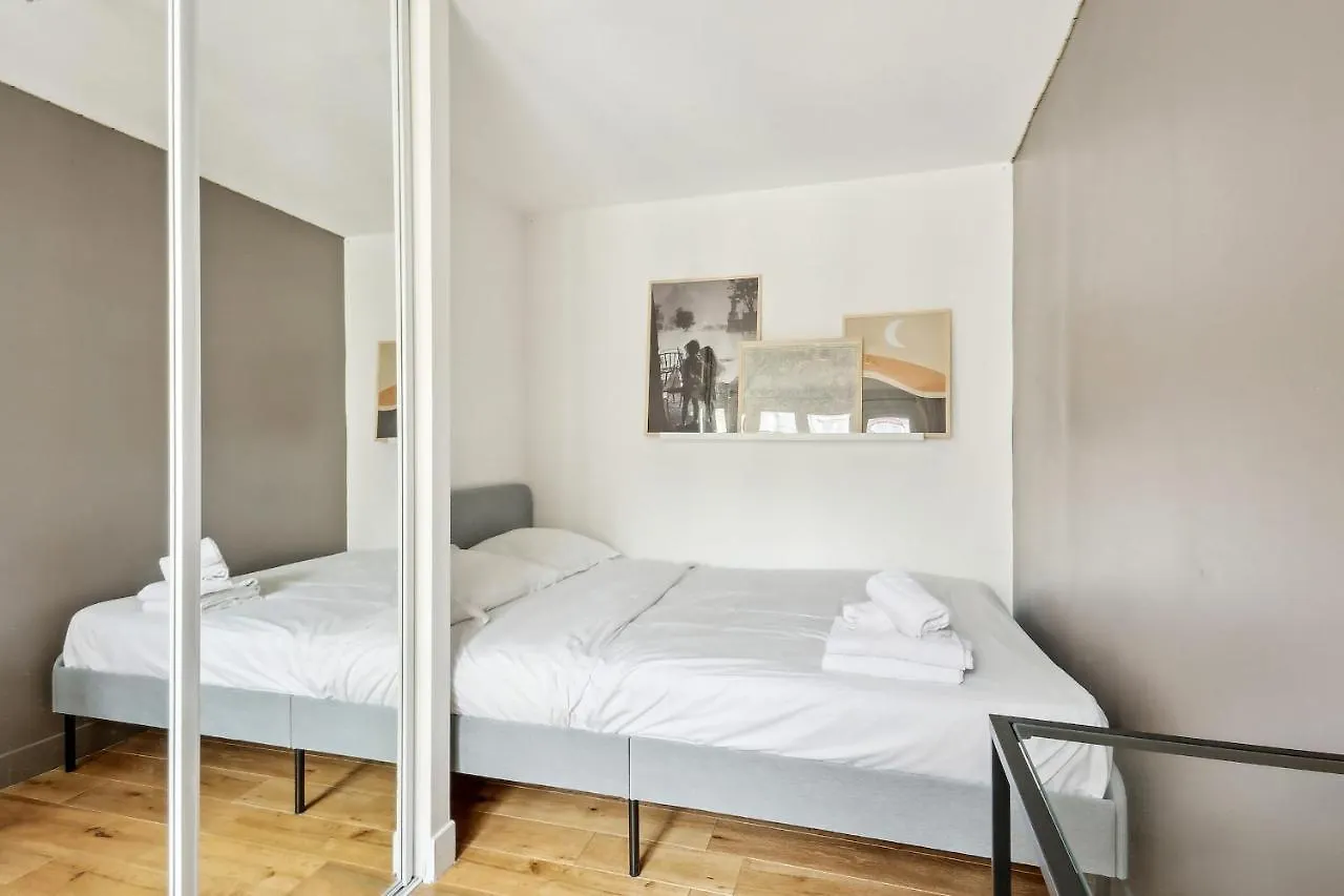 Les Halles & Rue Montorgueil - Cityapartmentstay Paris